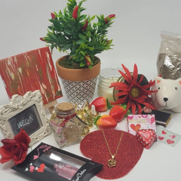 Mystery Box/makeup mystery box/Decoration mystery box/Surprise box/Chocolates my - Picture 6 of 7